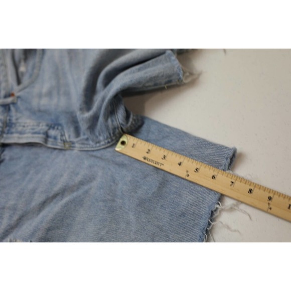 House of Harlow 1960 Womens Distressed Denim Short Size 26 Mid-Rise Light Blue - Picture 10 of 11